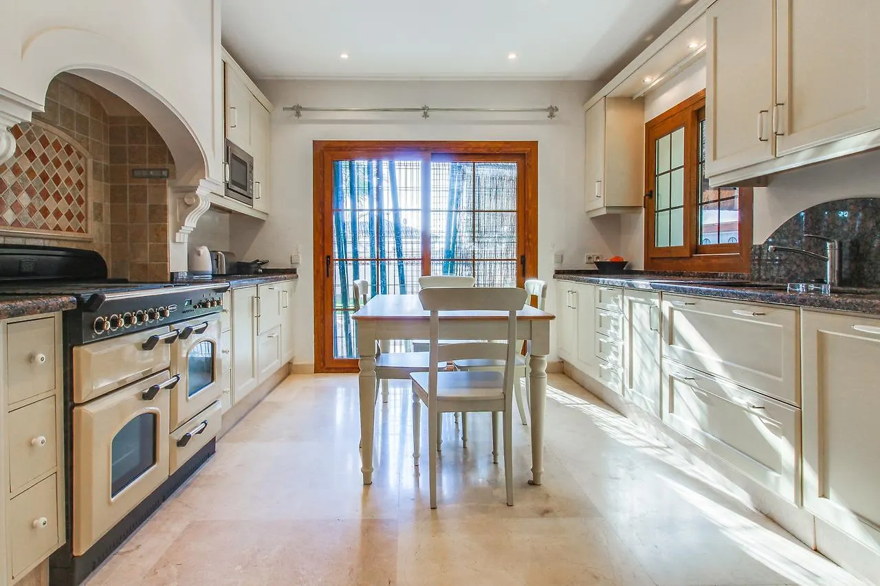 Villa Lirios Marbella Espanha