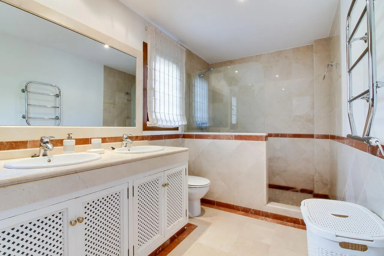 Villa Lirios Marbella 0*,  Spanje